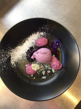 Opera Teaching Restaurant Keuda
