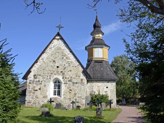 Kumlingen kirkko