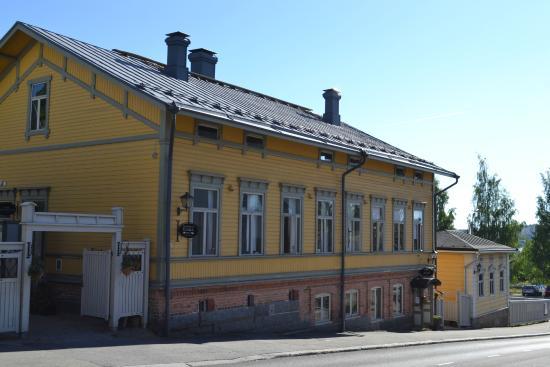 Toivolan Vanha Piha