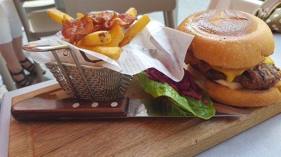 Gastropub Loyto