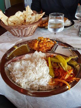 Nepalilainen Ravintola Manakamana