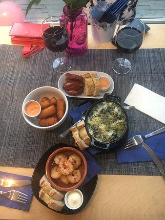 Vamos Tapas Bar