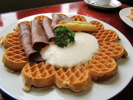 Vohvelikahvila ja Taideleipomo
