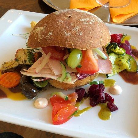 Cafe Cabriole