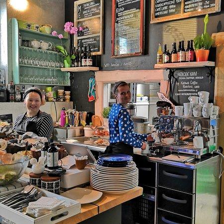 Aatos Cafe