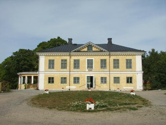 Brinkhallin kartano