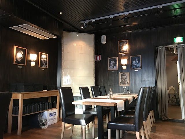 Dino's Bar & Grill